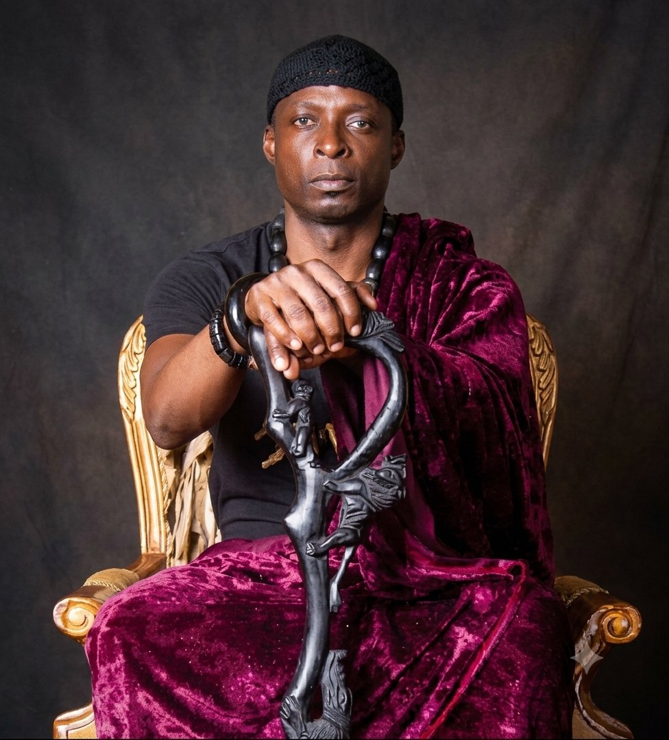 S.M. Dr Louis Din Dika Akwa